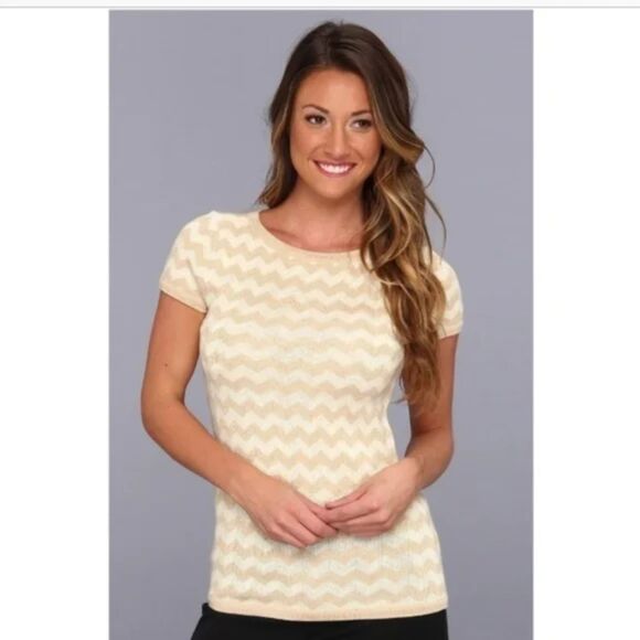 Lilly Pulitzer Sydney Chevron SS Merino Wool Blend Sweater - Gold/Ivory S - Picture 1 of 6